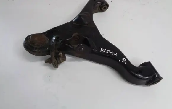 Nissan Pathfinder R51 Front lower control arm/wishbone