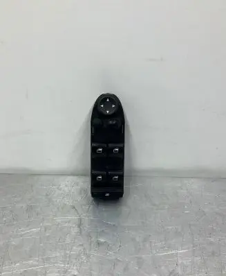 BMW 5 E60 E61 Electric window control switch 9122111 MT375100435