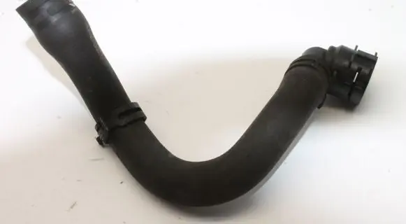 Volkswagen PASSAT B7 Engine coolant pipe/hose 3AA122073A