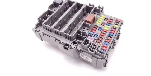 Honda CR-V Fuse module T1EE111 116RA000021