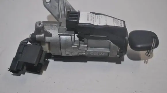 Toyota Yaris Ignition lock