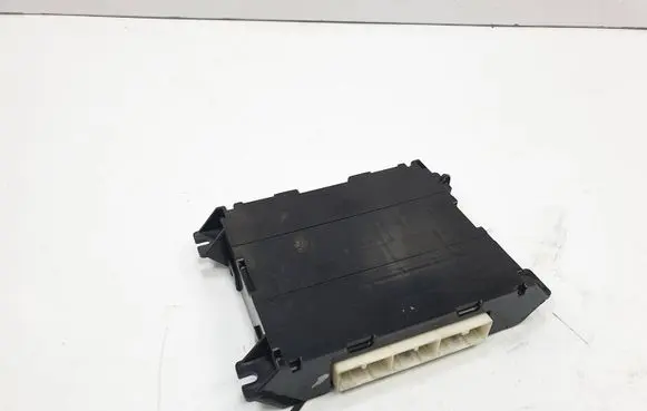 Jaguar XF X250 Air conditioner control unit module 8X23-18D493-AG