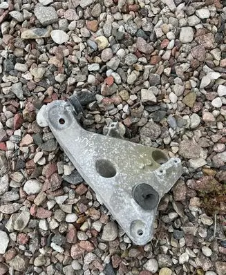 BMW X5 F15 Engine mounting bracket 6859785