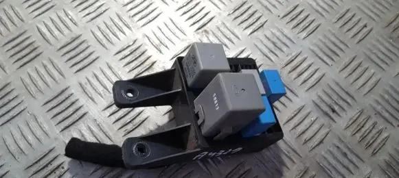 Hyundai Tucson JM Fuse box set 911022E072