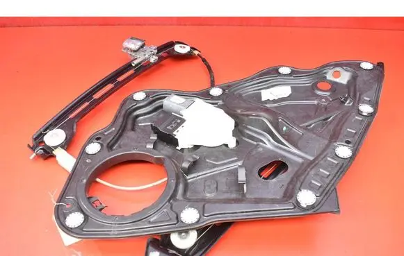 Volkswagen PASSAT CC Rear door window regulator with motor 3C8839756D