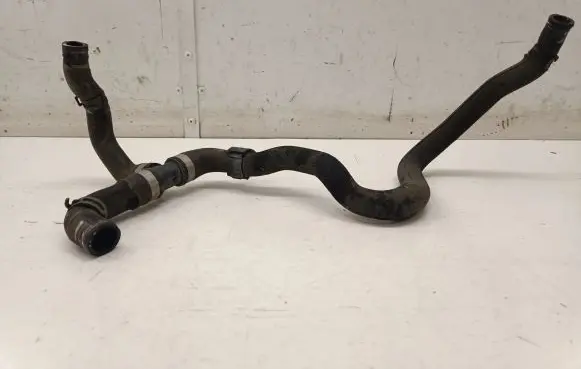 Audi A8 S8 D4 4H Engine coolant pipe/hose