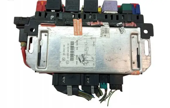 Mercedes-Benz S W220 Fuse box set A0285458132