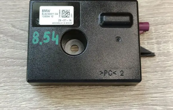 BMW 2 F22 F23 Aerial antenna amplifier 9230911 65209230911