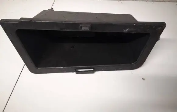 Chevrolet Captiva Glove box 96630544