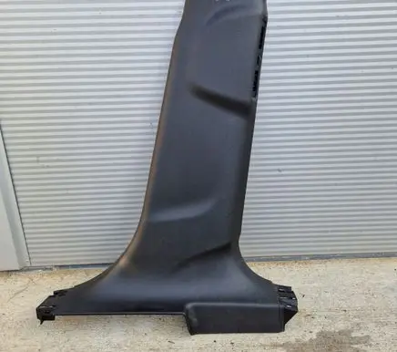 Opel Zafira C (B) pillar trim (top) 140KM