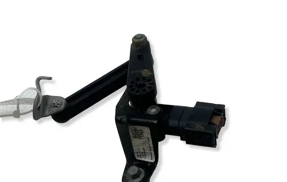 BMW 1 F40 Rear air suspension level height sensor 6993514