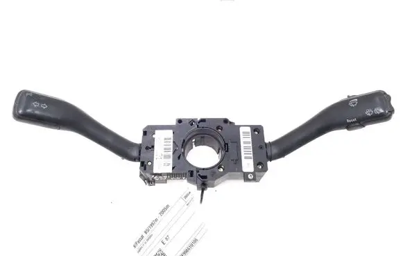 Volkswagen PASSAT B5 Wiper turn signal indicator stalk/switch 
