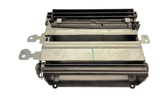 Mercedes-Benz ML W164 CD/DVD changer A2516800331