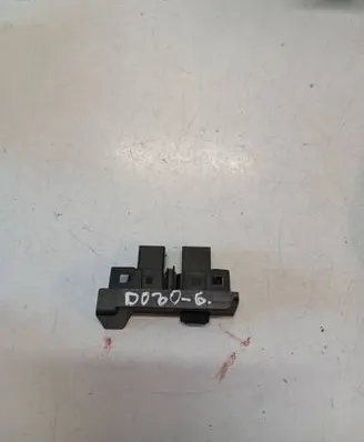 Volvo XC60 AUX in-socket connector 30657961