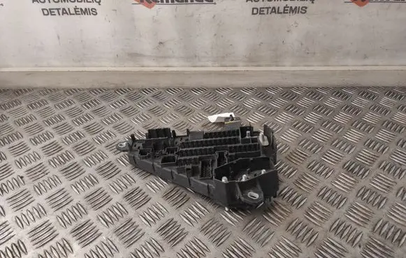 BMW 5 E60 E61 Fuse module 690658805 518811039