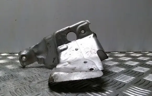 Heat shield in engine bay