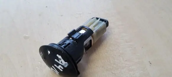 Peugeot 807 Cigarette lighter 