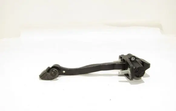 Ford Focus Front door check strap stopper