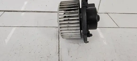 Iveco Daily 35.8 - 9 Heater fan/blower 570630200 B837