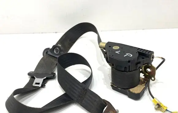 Fiat Panda II Front seatbelt 33014051