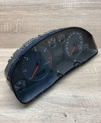Audi A6 S6 C5 4B Speedometer (instrument cluster) 4B0920900F 110008947 008