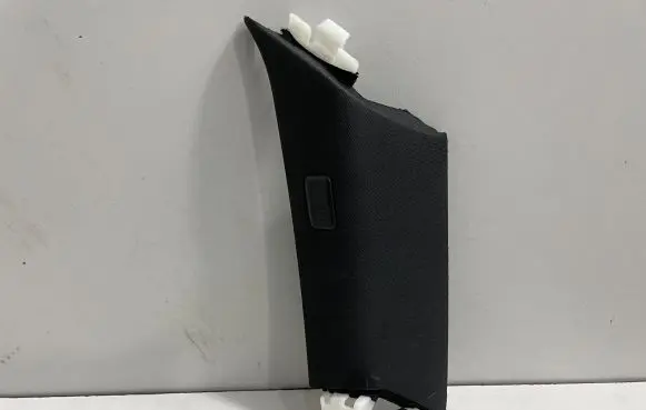 BMW X6 E71 (C) pillar trim 6979850