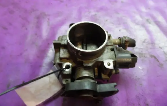 Chevrolet Trans Sport Throttle body valve 