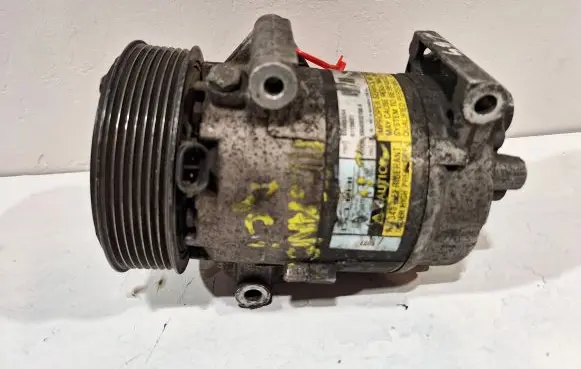 Renault Scenic II - Grand scenic II Air conditioning (A/C) compressor (pump) 8200053264