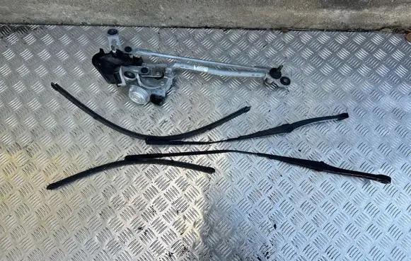 Porsche Taycan 9J1 Front wiper linkage and motor 9J1955024C TPNP019992