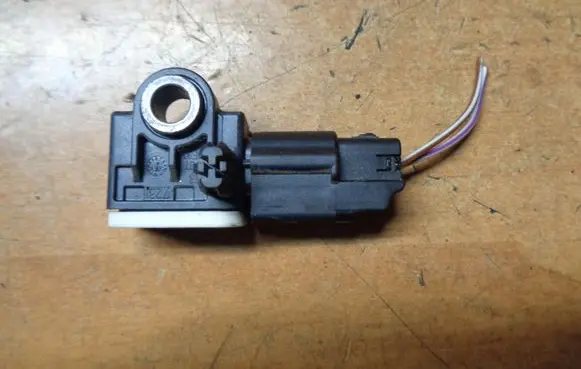 Ford Kuga I Airbag deployment crash/impact sensor 8M5T14B342AC