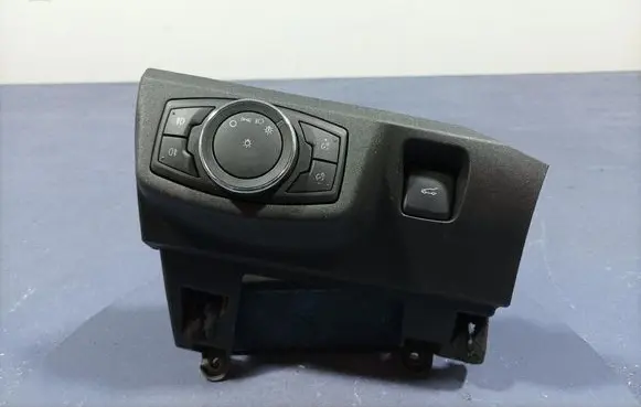 Ford Mondeo MK I Light switch DG9T13D061FEW