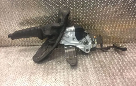 BMW 3 E92 E93 Hand brake release handle 6764924