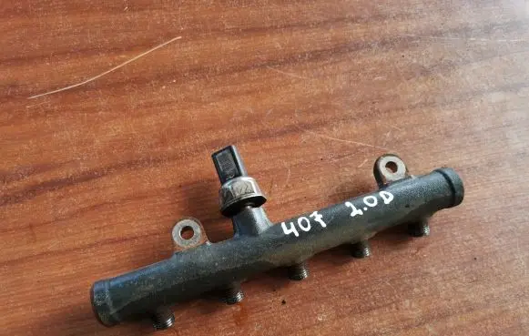 Peugeot 407 Fuel main line pipe 9654726280 0528157815