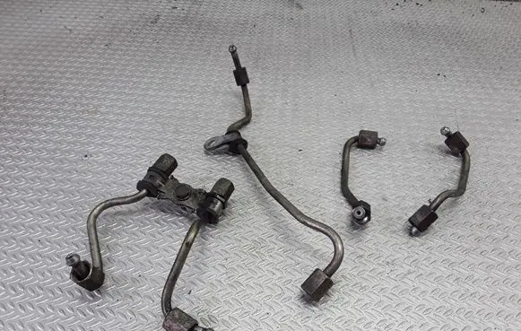 Honda Accord Fuel injector supply line/pipe 