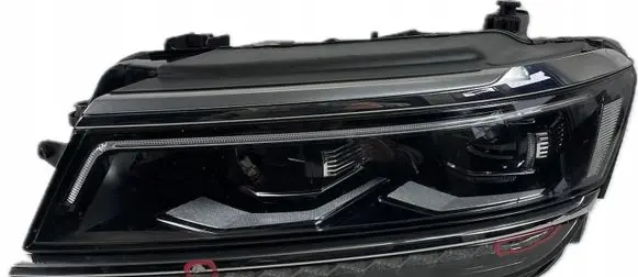 Volkswagen Tiguan Headlight/headlamp LLPT2RL