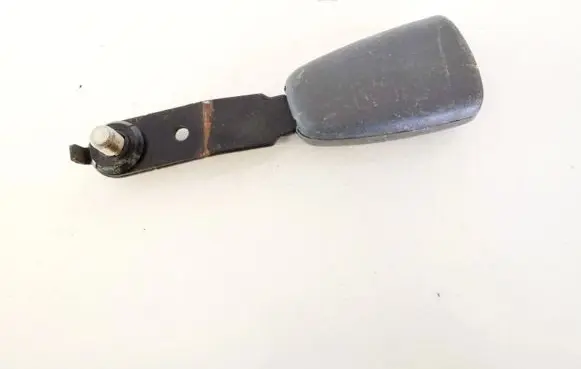 Mitsubishi Space Star Front seatbelt buckle