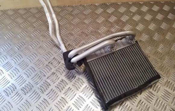Air conditioning (A/C) radiator (interior)