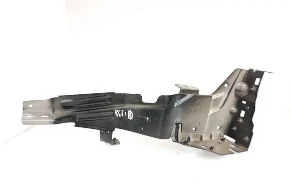 Volvo XC40 Fender mounting bracket 31469887