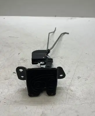 Hyundai Santa Fe Tailgate/trunk/boot lock/catch/latch 812302B000