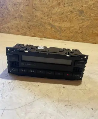 Volkswagen PASSAT B5.5 Climate control unit 3B1807044H 2400022303
