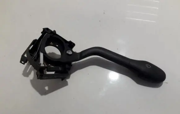 Volkswagen Golf III Wiper control stalk 1h6953503aa