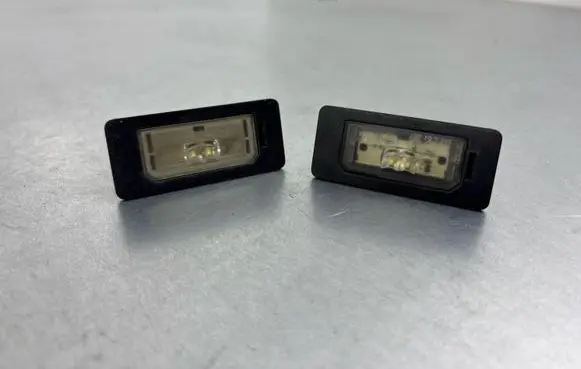 BMW 5 F10 F11 Number plate light 7193293
