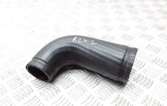 Volvo V70 Intercooler hose/pipe 08699419