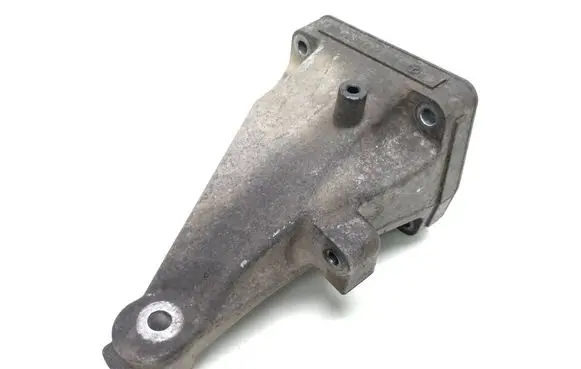 Mercedes-Benz Vito Viano W639 Engine mounting bracket A6462230804