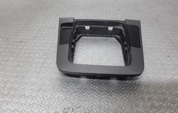 Volkswagen PASSAT B6 Gear shifter surround trim plastic 3C0864263