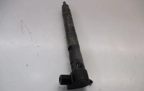 Chevrolet Cruze Fuel injector 28264952 25183185 Z20D1