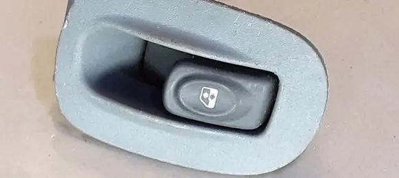 Renault Scenic I Electric window control switch 7700836270 838099G