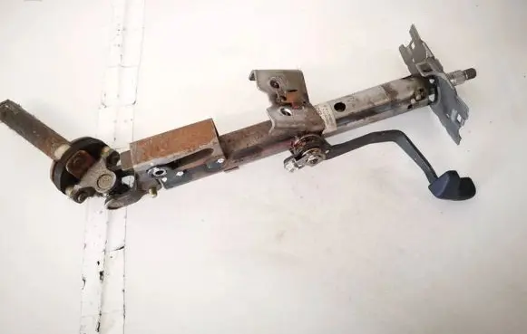 Steering wheel axle