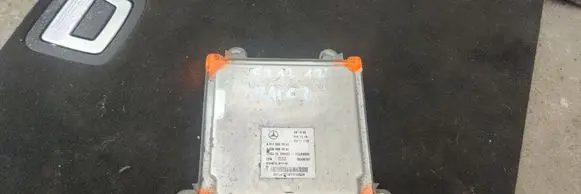 Mercedes-Benz E W212 Engine control unit/module A6519007500 A0064461540 6519007500