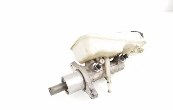 Volvo V50 Master brake cylinder